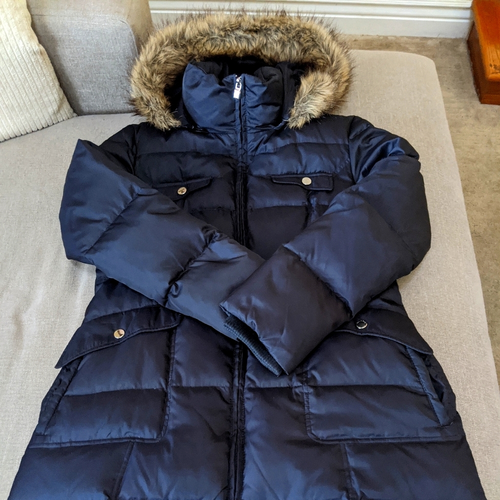 *Last call* Shelli Segal knee length puffer coat